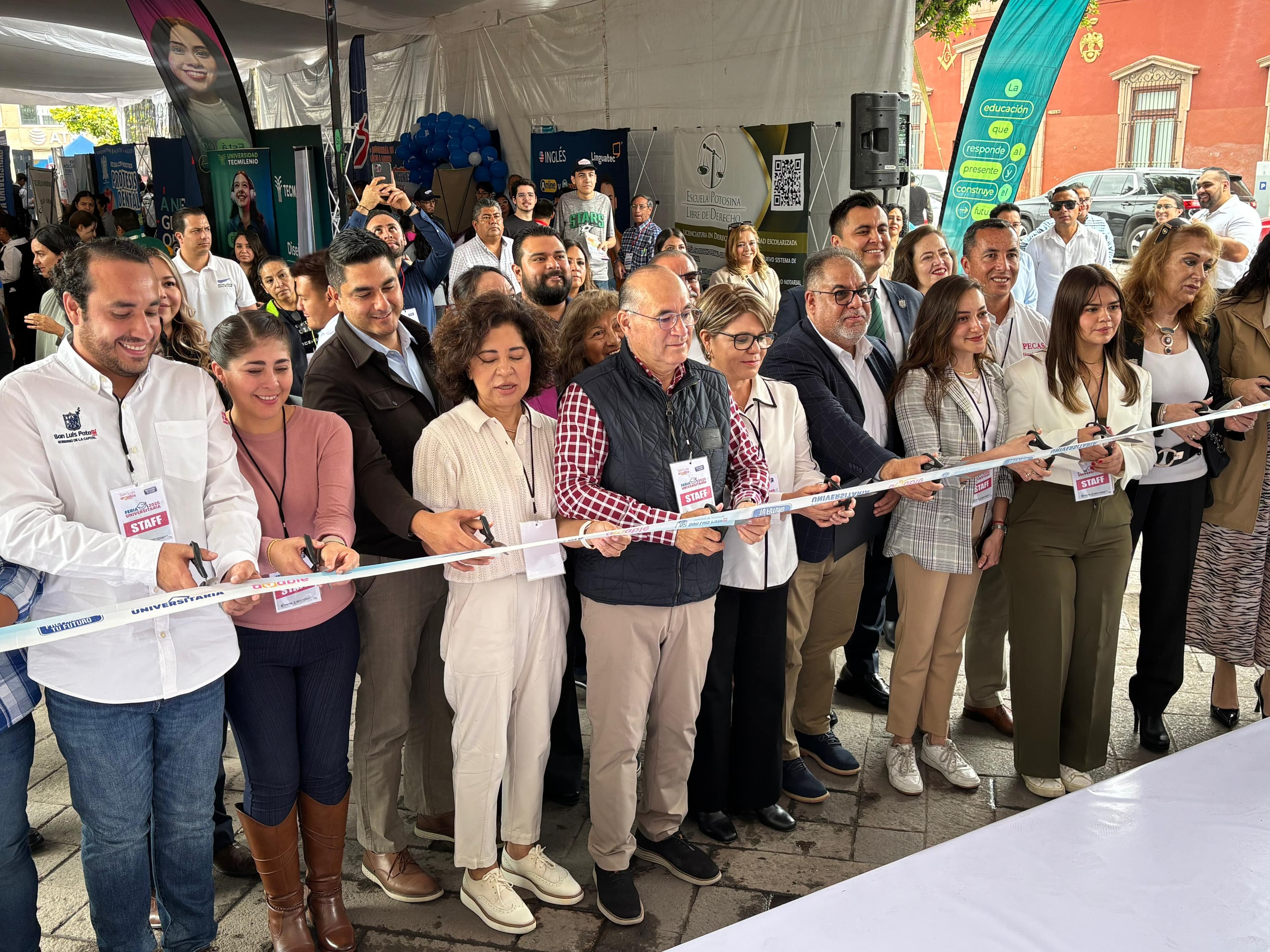 Inicia feria Preparando tu Futuro con más de 45 universidades en SLP
