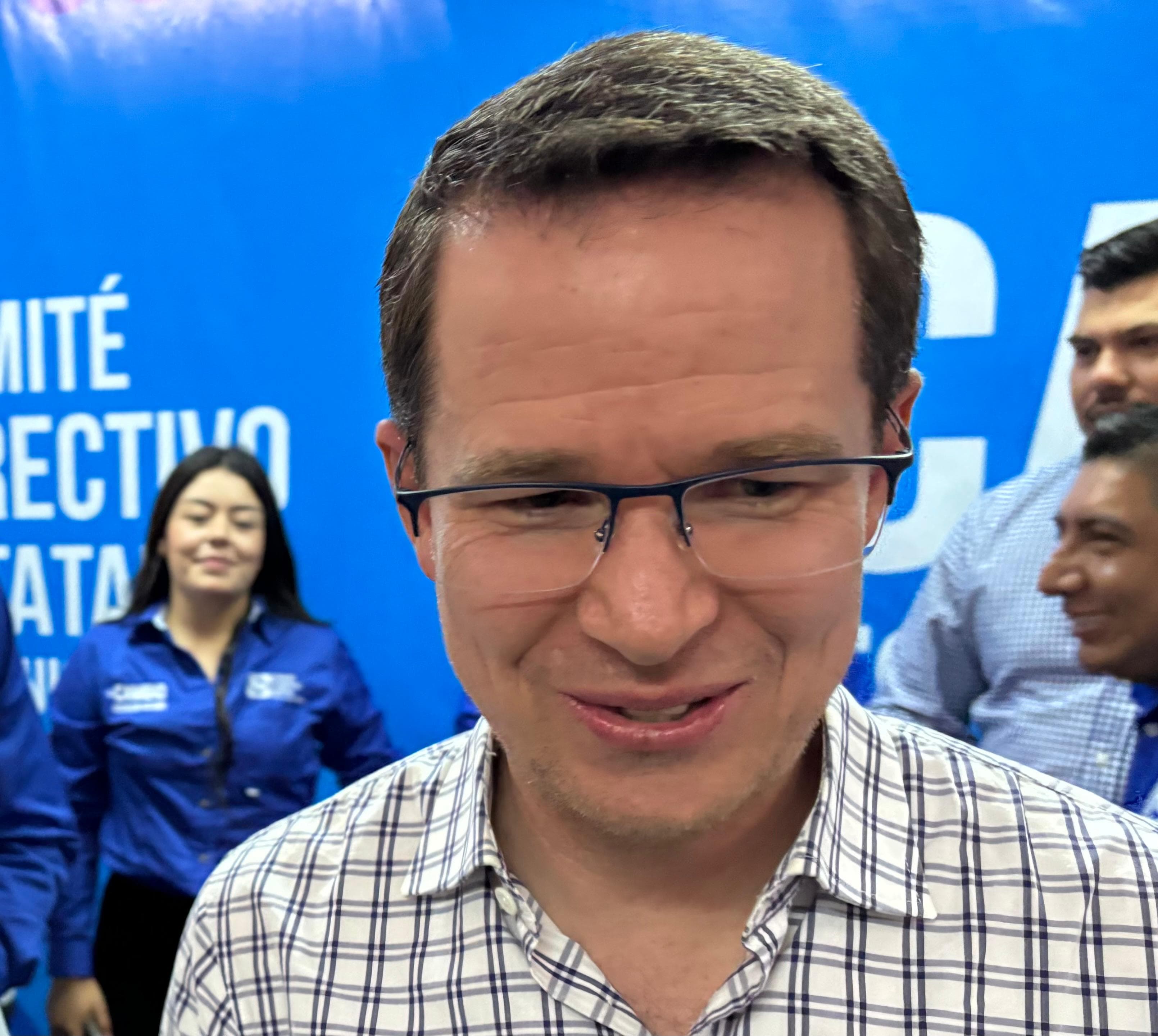 Denuncia Ricardo Anaya avance autoritario y respalda al PAN potosino