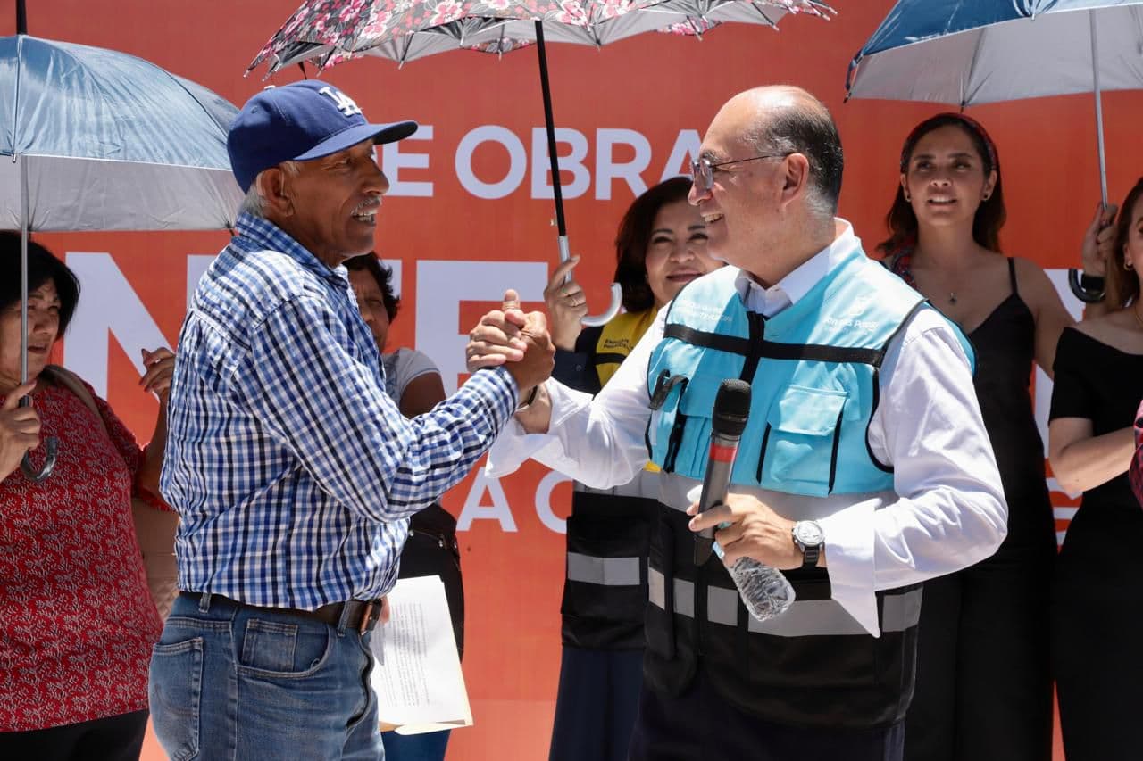 Arranca Enrique Galindo obras en División del Norte