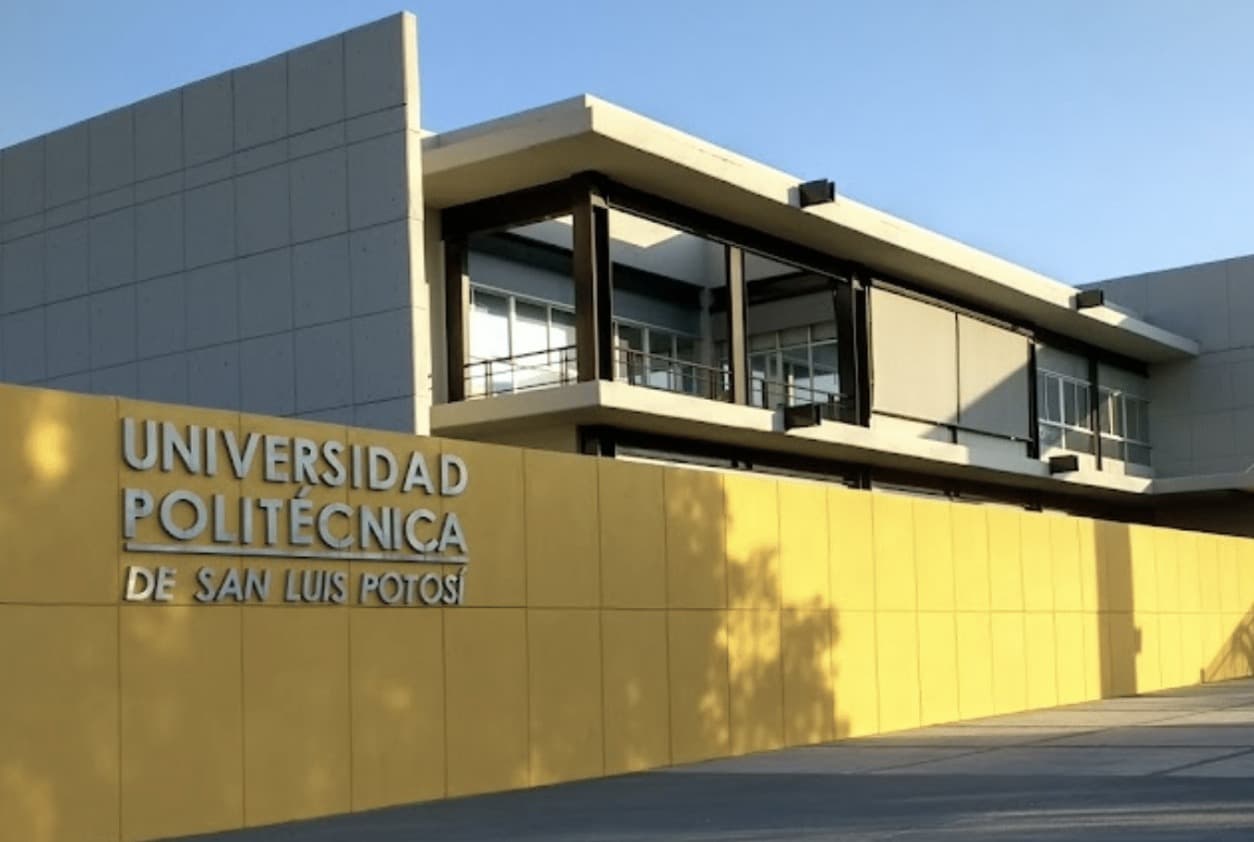 RECHAZÓ LA POLITÉCNICA A 35 POR CIENTO DE ASPIRANTES