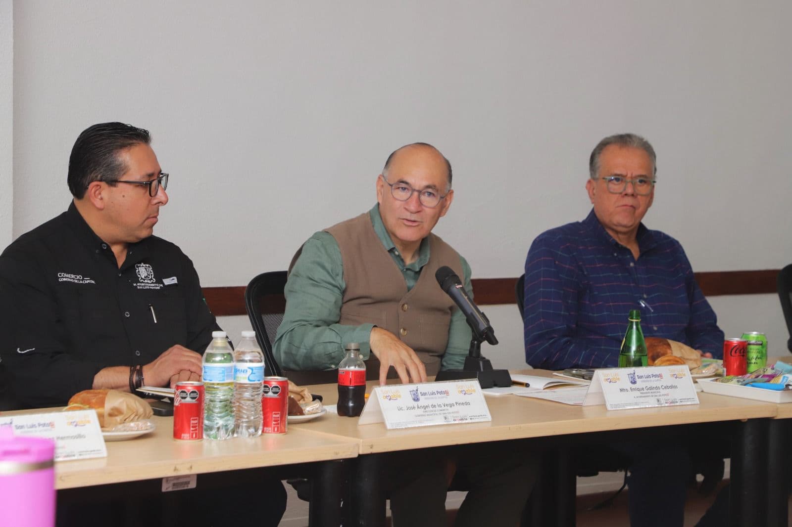 Instala Alcalde Galindo Mesa Colegiada de Comercio Municipal