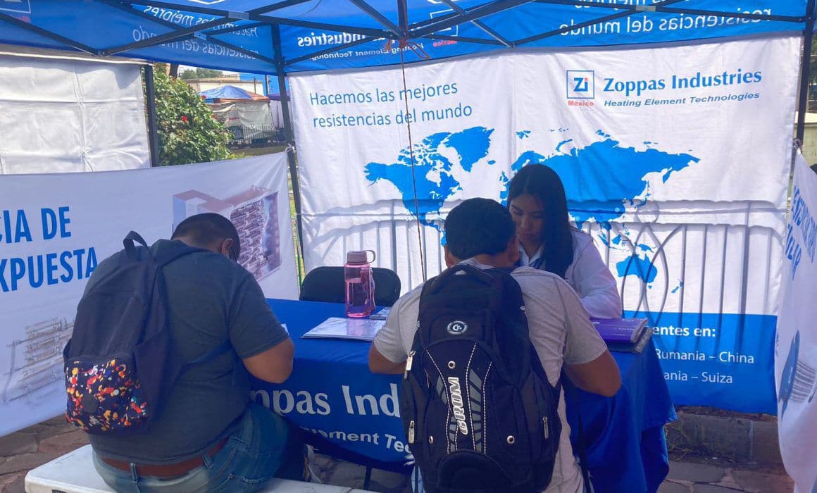 Promueve Ayuntamiento el trabajo formal en la capital con Pabellón del Empleo