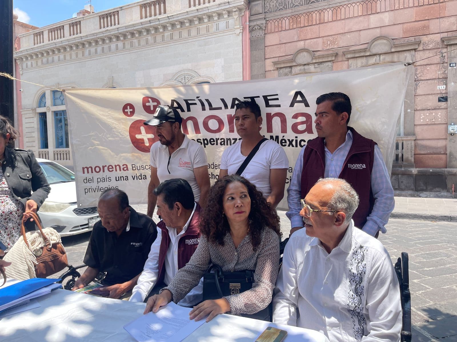 Piden militantes de Morena renovación de la dirigencia estatal