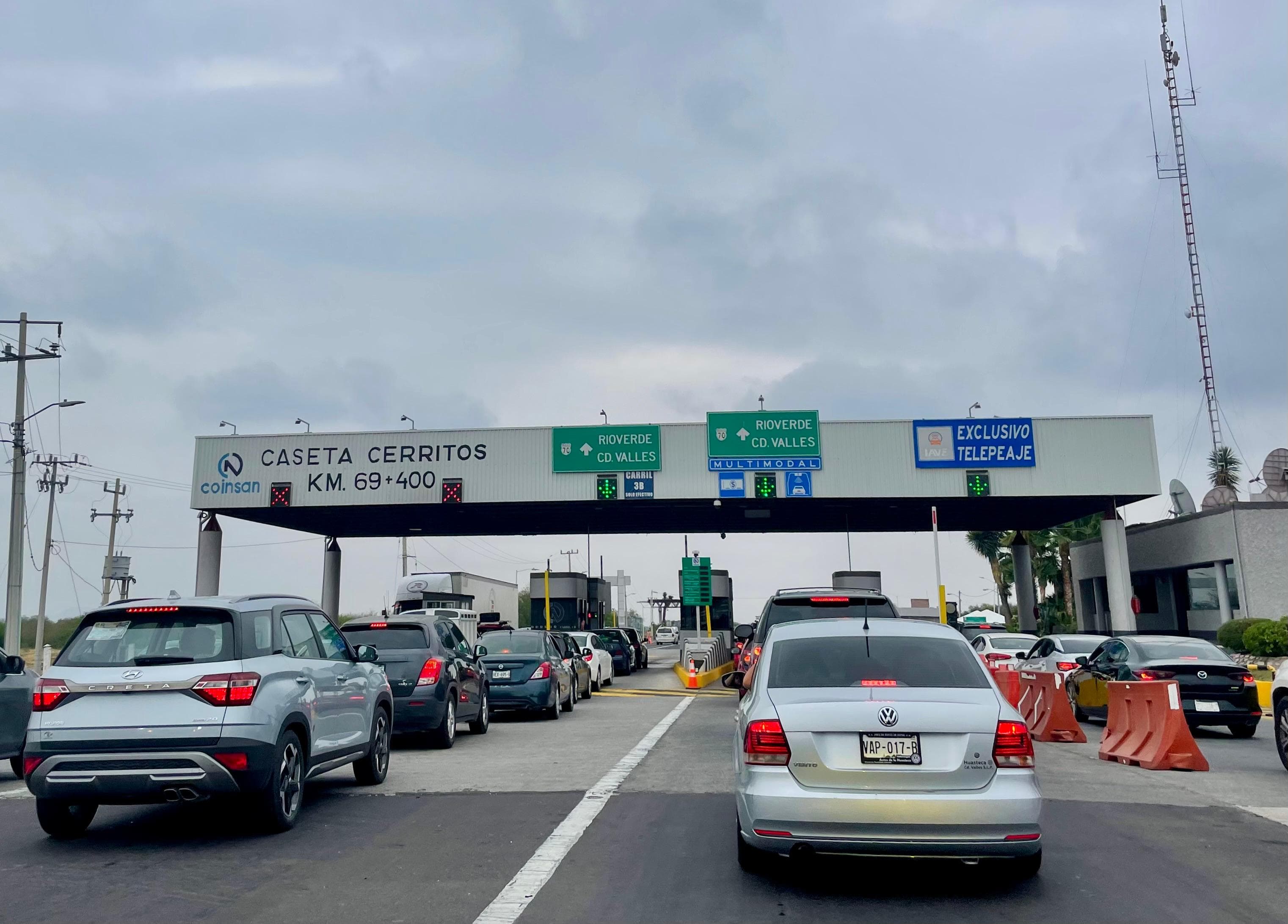 Considera CANACAR un acierto eliminación de cobro en efectivo en casetas