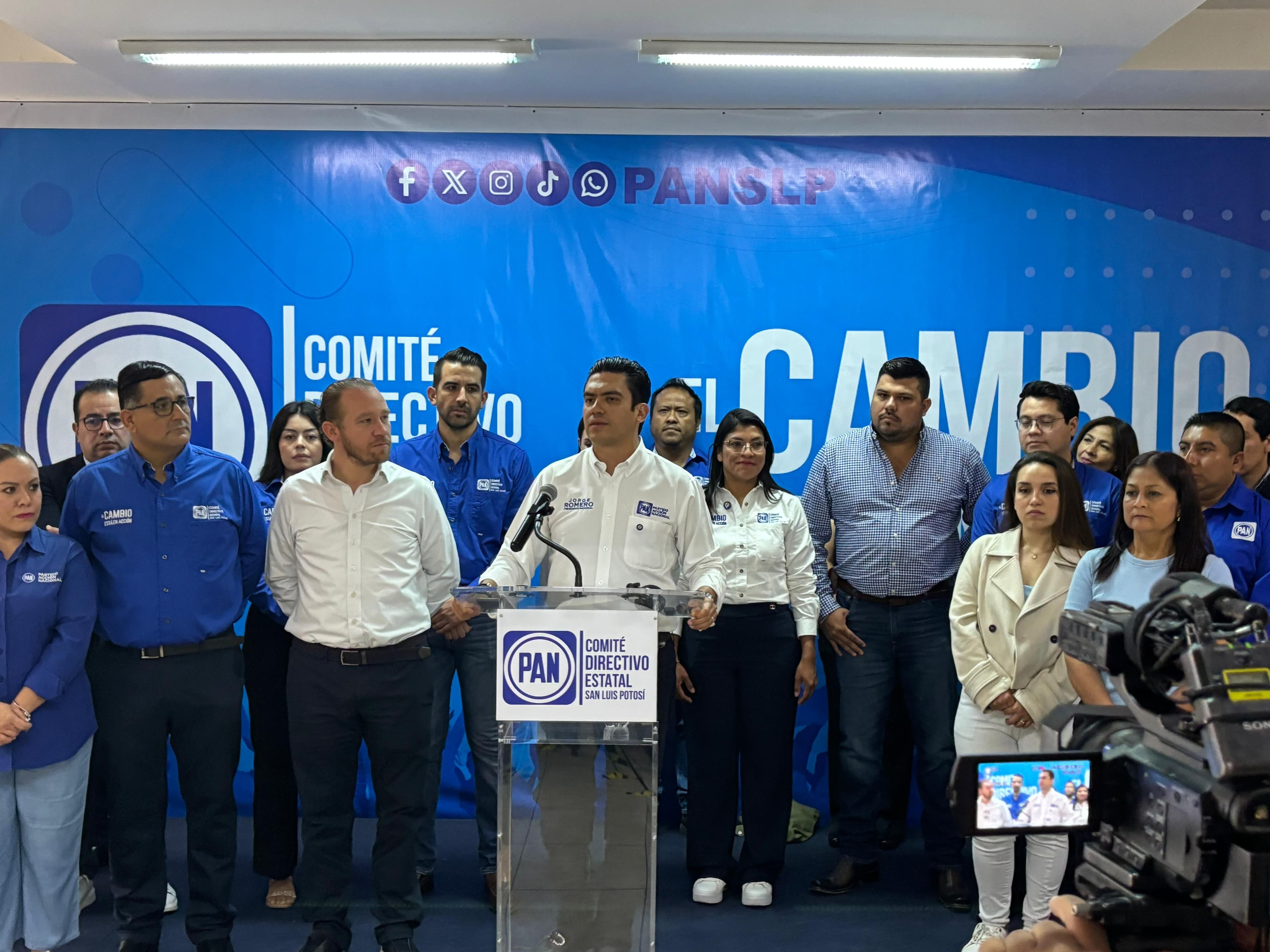REESTRUCTURAN DIRIGENCIA EN TOMA DE PROTESTA DEL PAN
