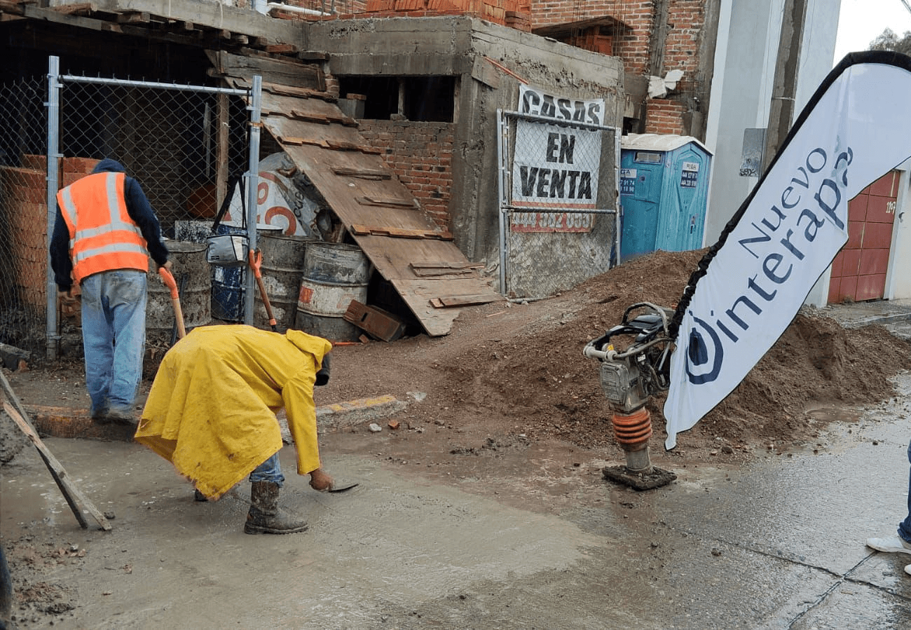 Concluye cuadrilla de cierre de Interapas reparaciones por fugas de agua