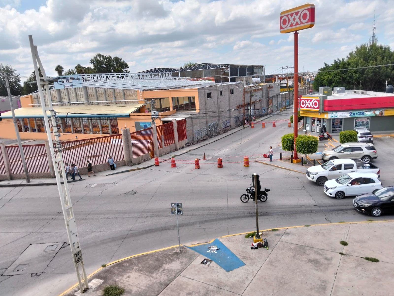 Informa SSPC cierre temporal de calle 5 de mayo y lateral de Salvador Nava