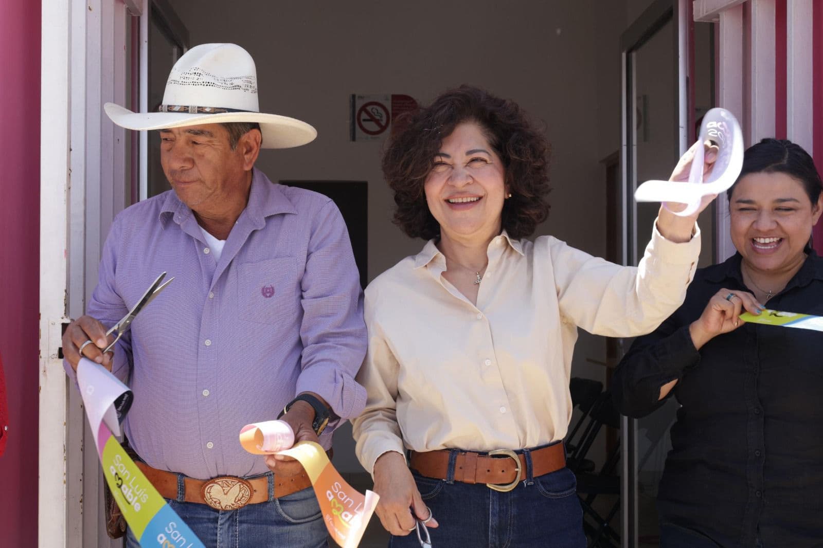 Inaugura DIF Municipal Centro de Atención Familiar en La Pila