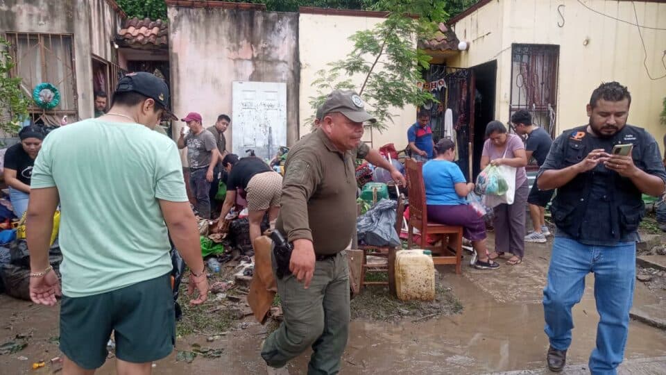 Lluvias dejan comunidades incomunicadas en Ciudad Valles