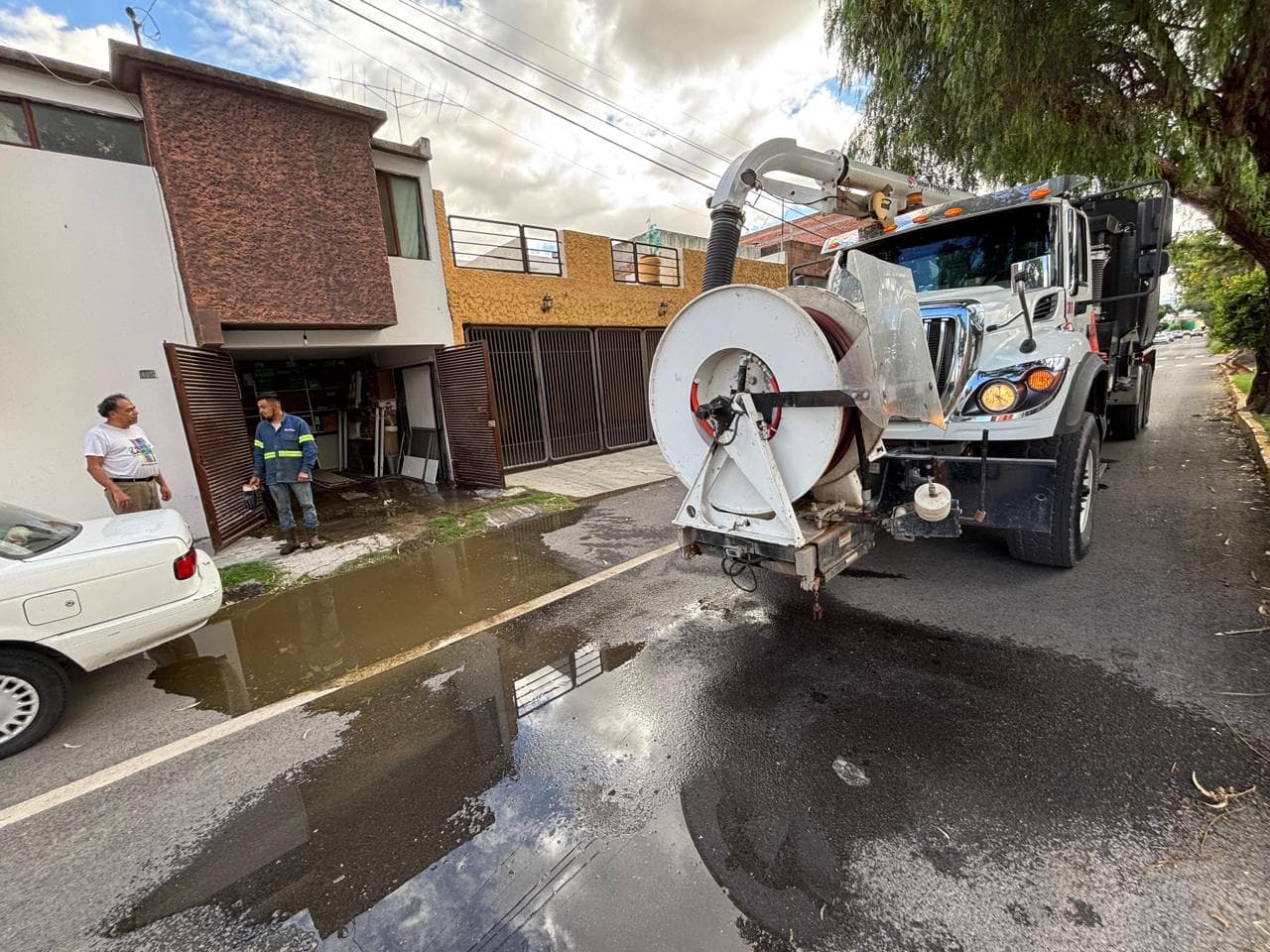 RETIRA INTERAPAS 2 TONELADAS DE BASURA