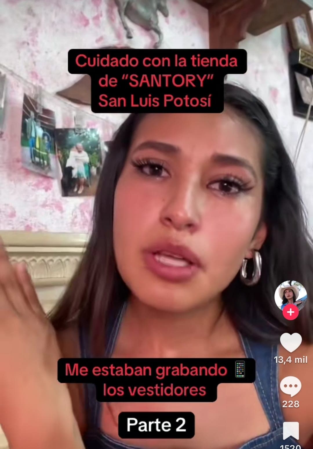 Mujer denuncia acoso en vestidores de Santory