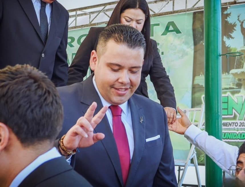 JUSTIFICA ADEUDO TRIBUNAL ELECTORAL A EXREGIDORES