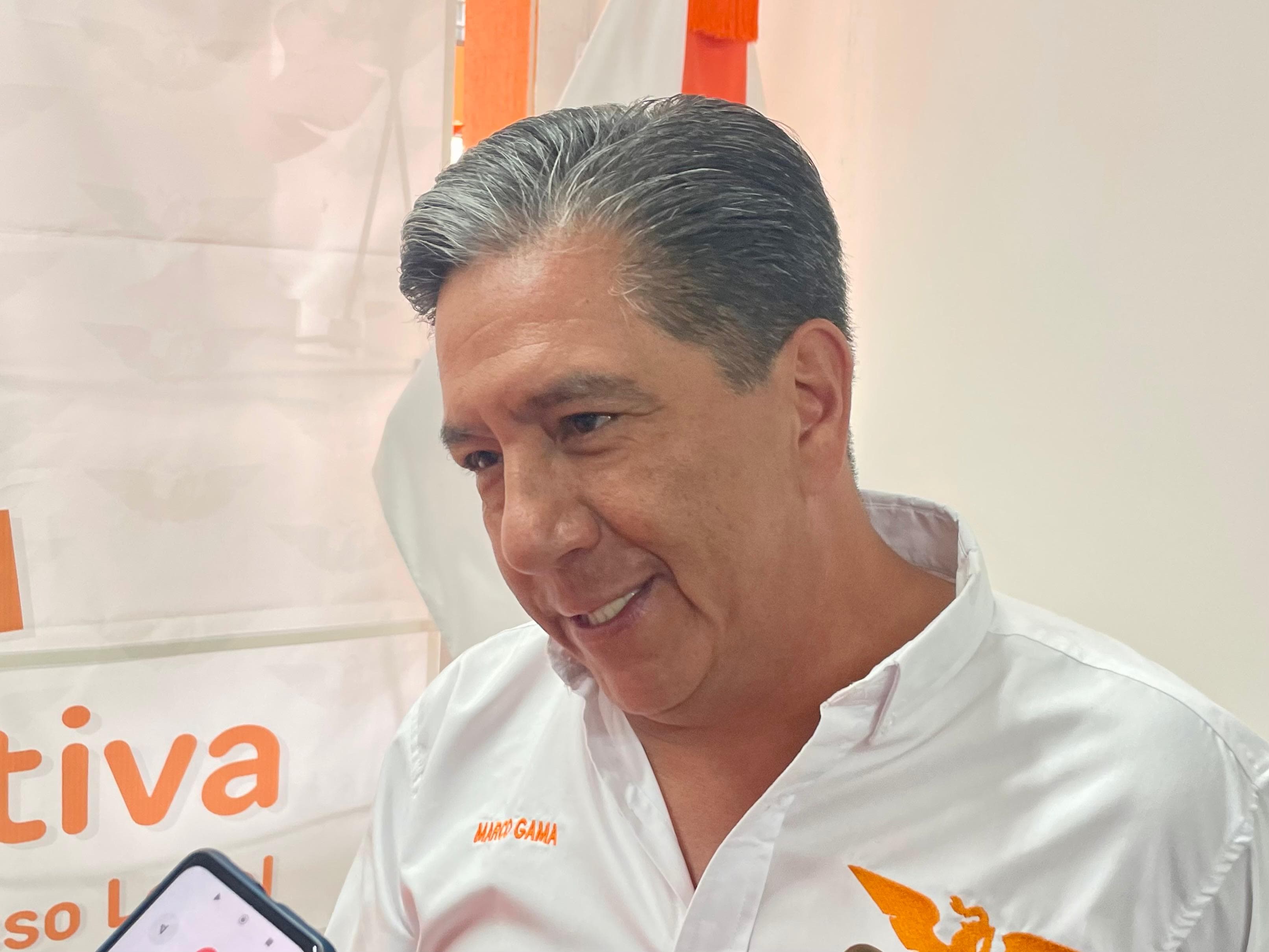 Denuncia Marco Gama que partidos en el poder realizan afiliaciones forzadas