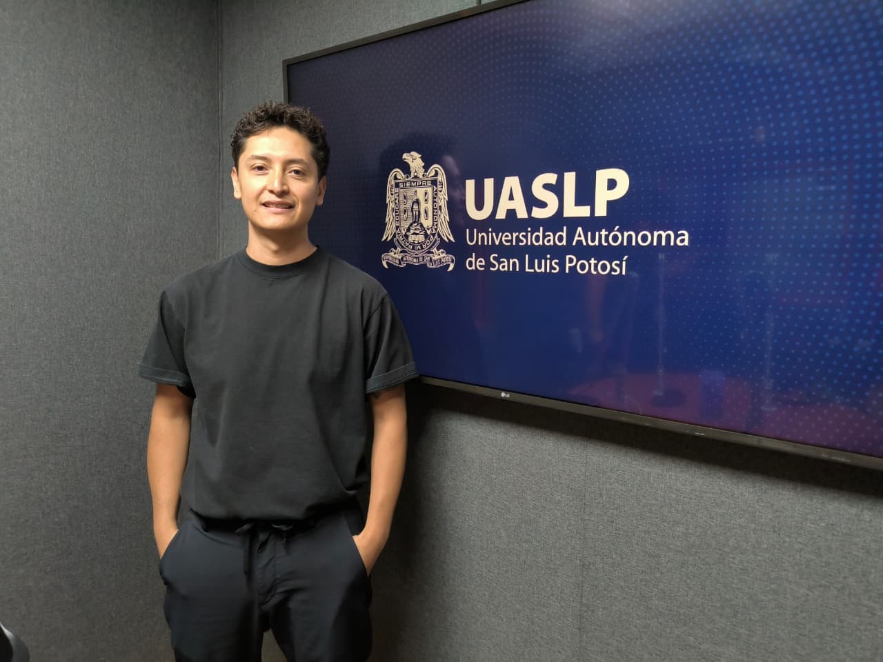 Obtiene docente de la UASLP primer lugar en certamen Dimueble
