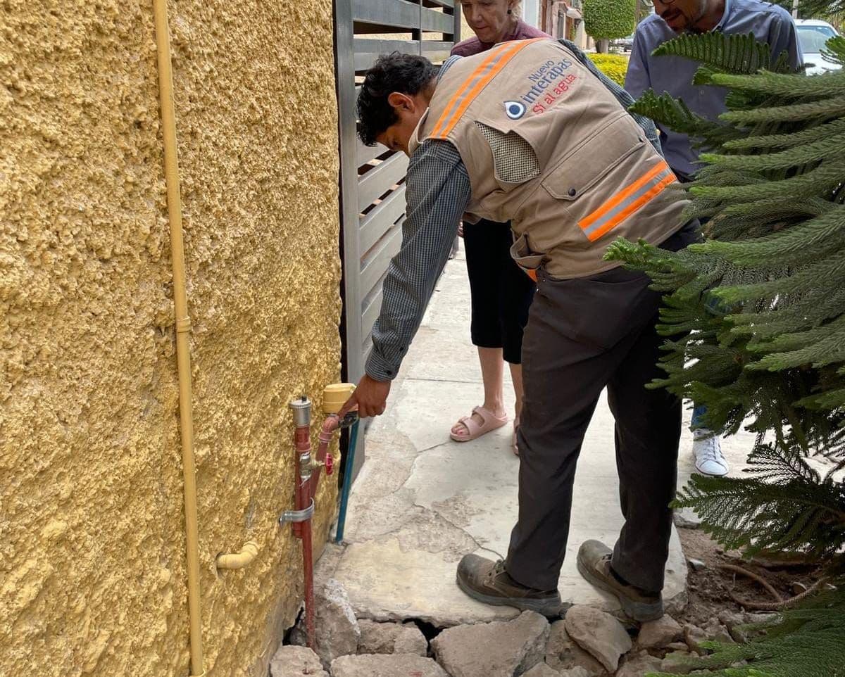 Renueva INTERAPAS red de agua potable en Lomas 2da Sección