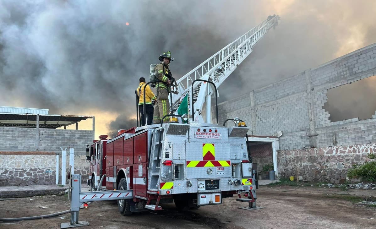 Aumentan emergencias atendidas por bomberos en la zona metropolitana