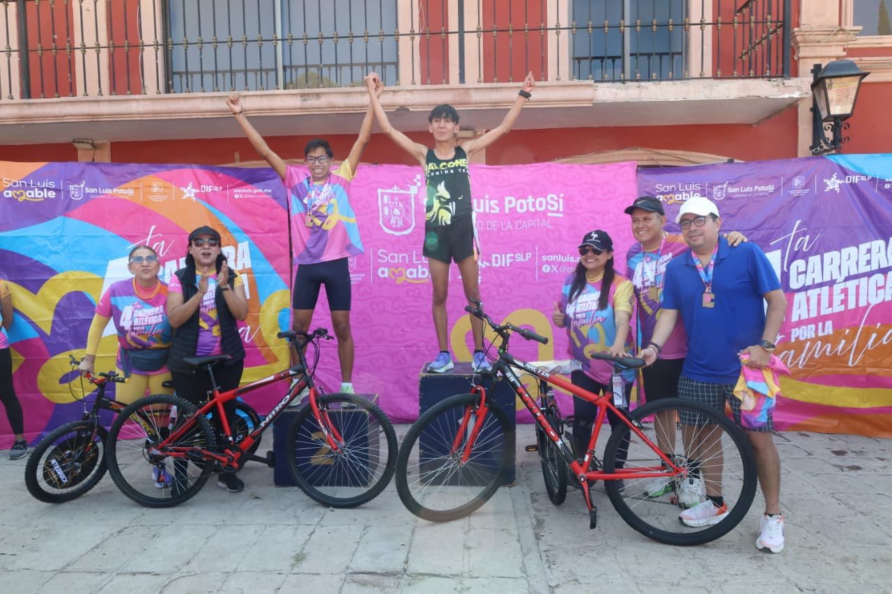 Celebra La Pila la 4ª Carrera por la Familia del DIF Municipal