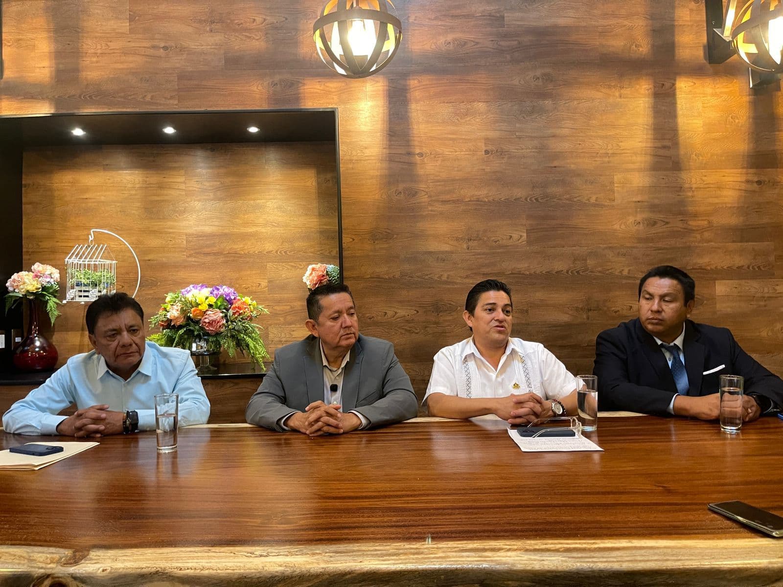 Gestionará Cecyte 2 mil millones para aumentos salariales