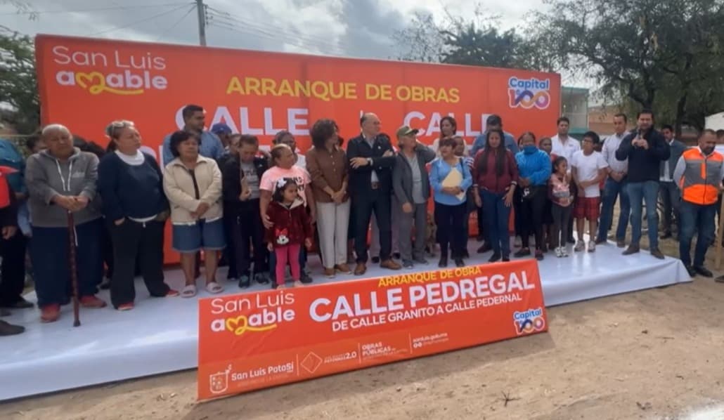 Inicia Galindo nueva obra vial en la colonia Arenal