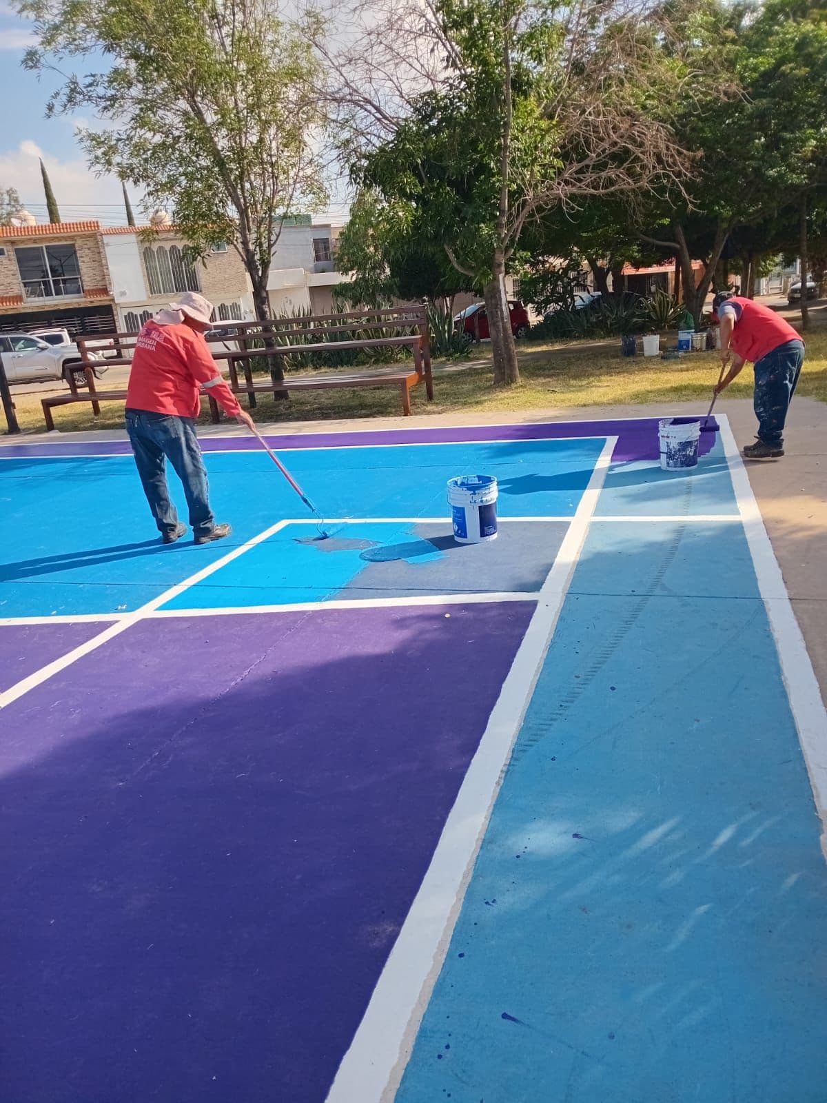 Continúan con limpieza en espacios deportivos de la Capital