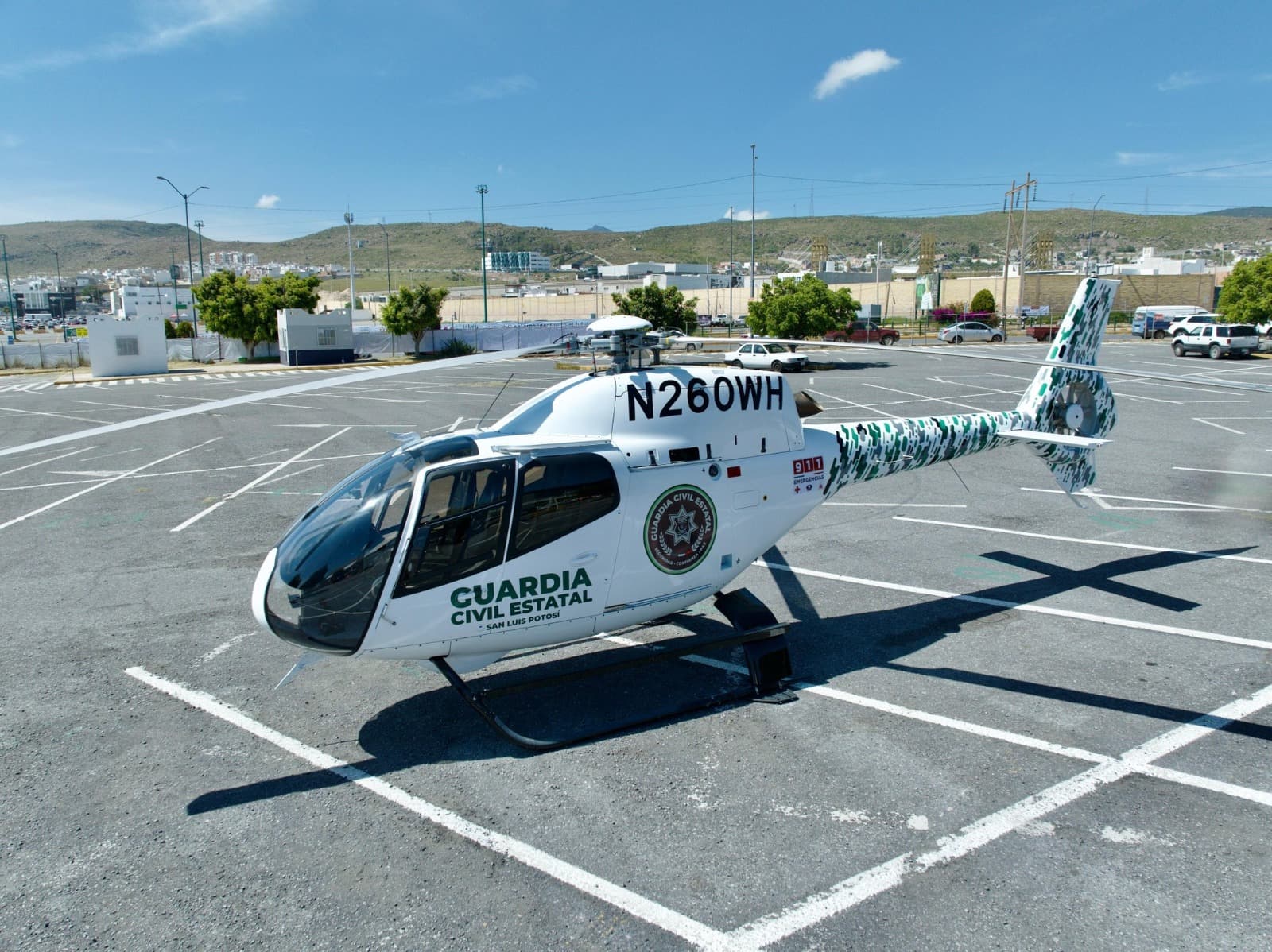 Presentan como nuevo helicóptero con tres dueños anteriores
