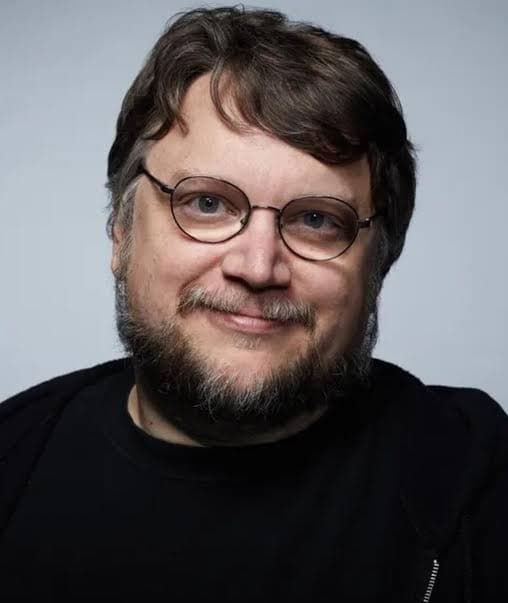 Señala Guillermo del Toro: "No me asusta la IA, sino la estupidez natural"