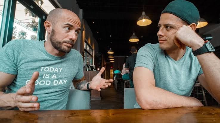 Acusan de ecocidio a Diego Dreyfus, coach de Chicharito