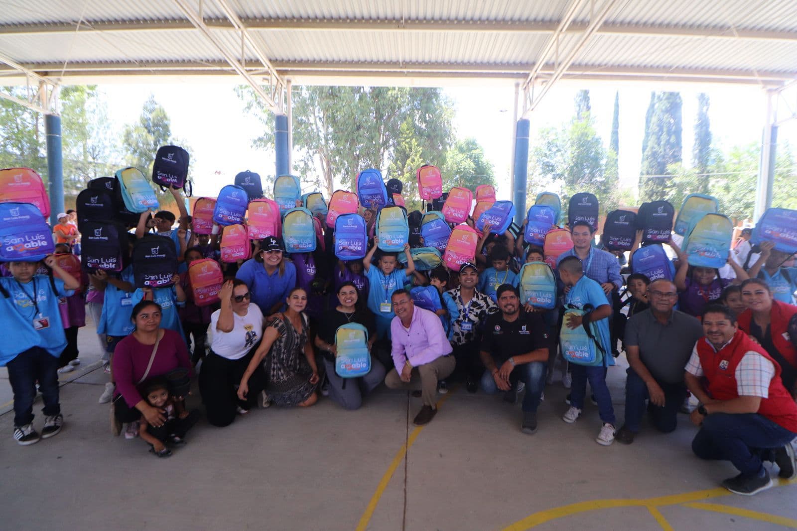 Llega a la Delegación de La Pila Te Cambio La Mochila