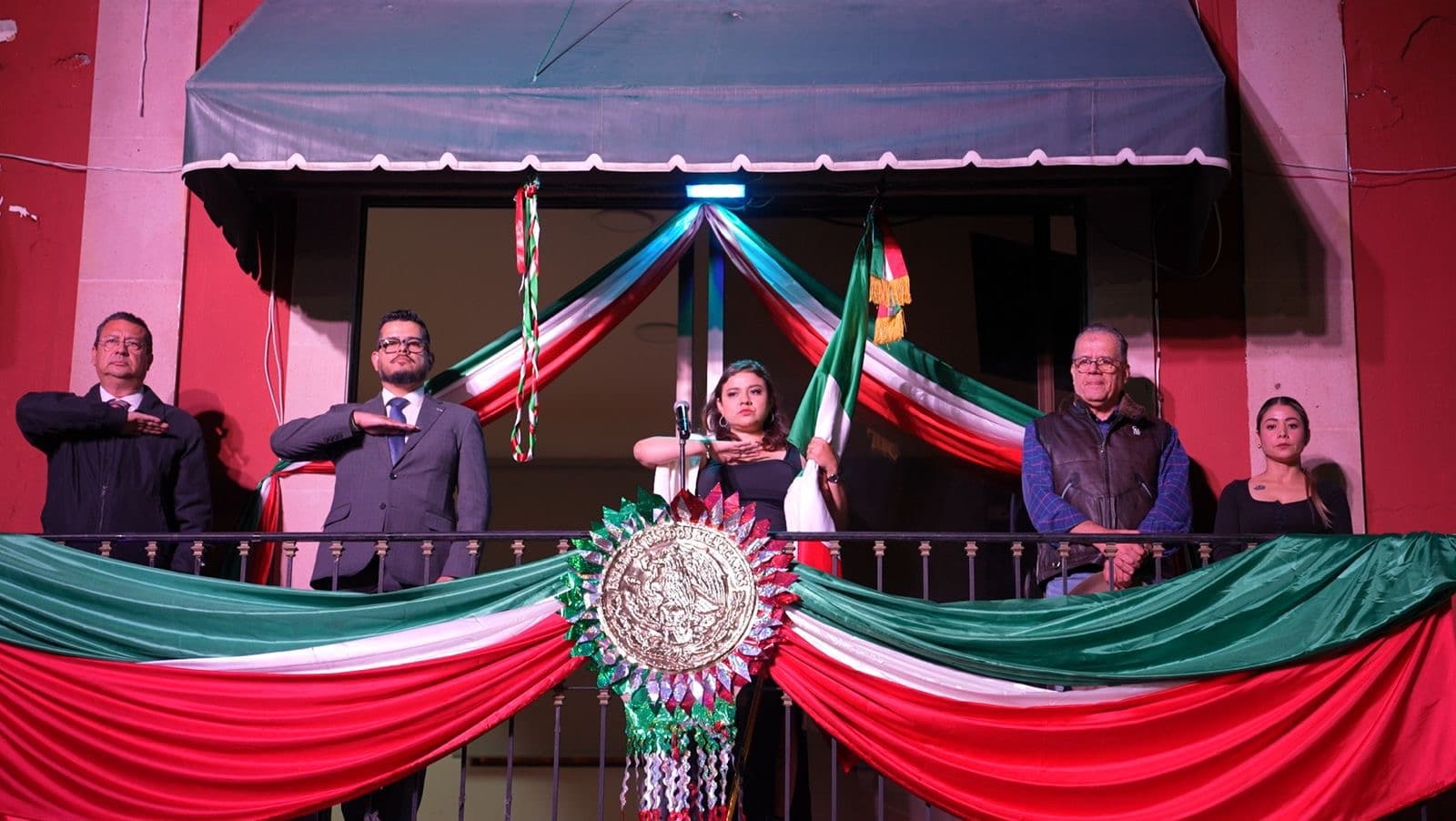 Celebra Gobierno Capitalino la independencia de México en La Pila
