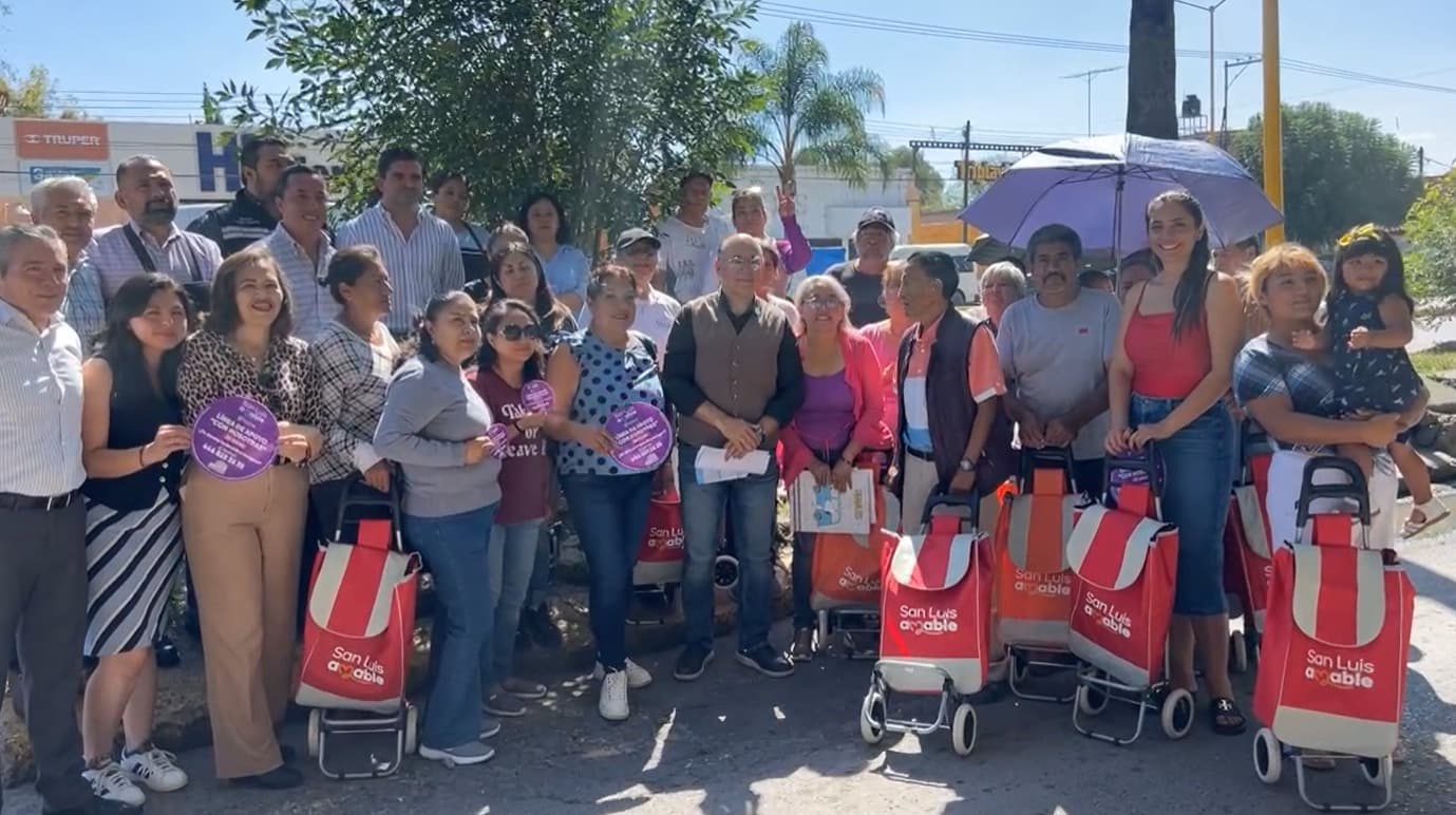 Gobierno municipal acerca servicios al Barrio de Tlaxcala
