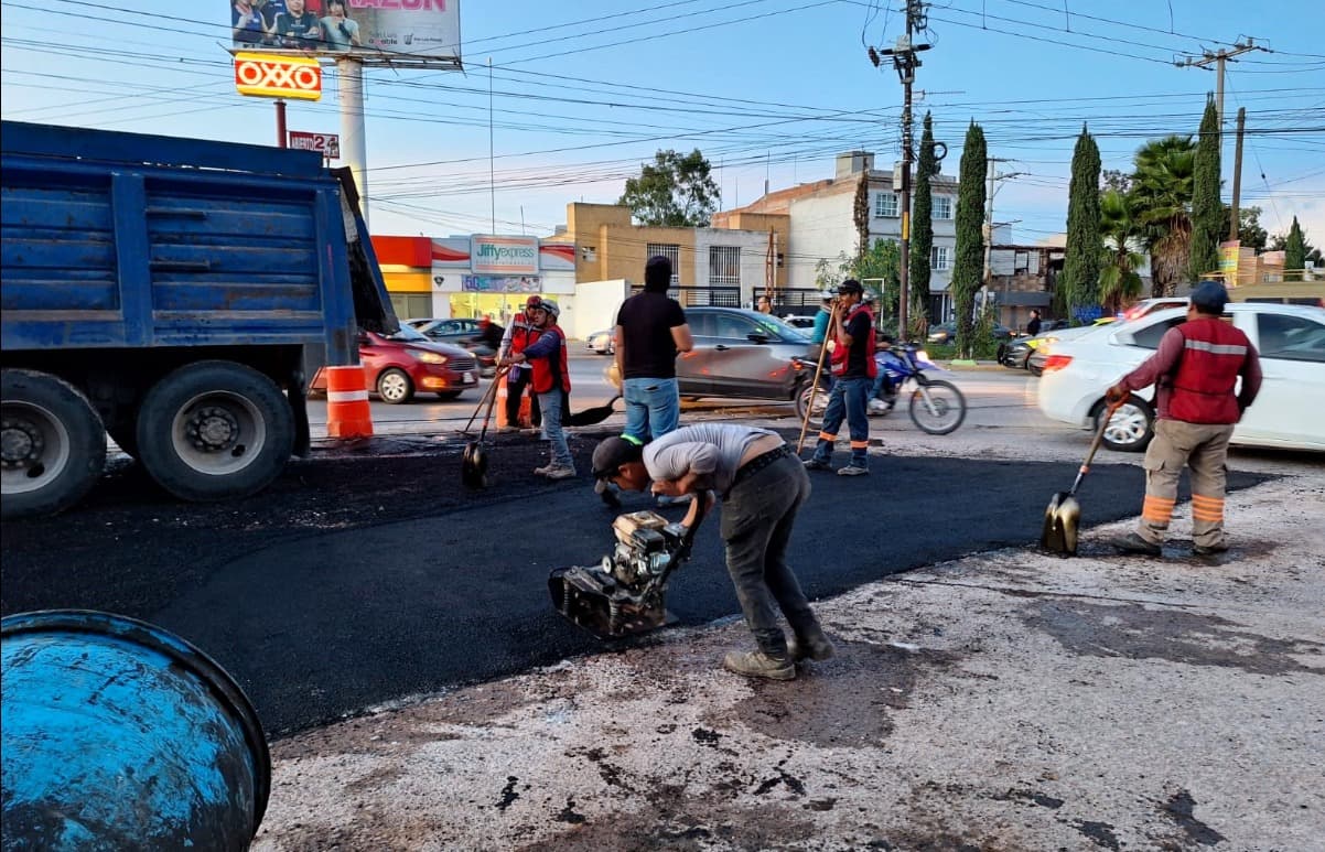 Intensifica Ayuntamiento labores de bacheo al norte de la capital