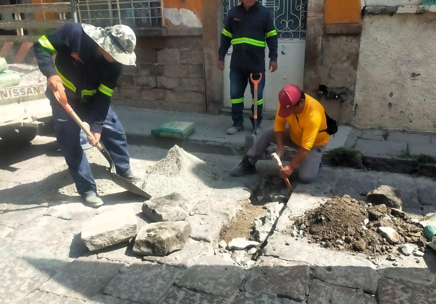 Ciudadanos dañan obras municipales