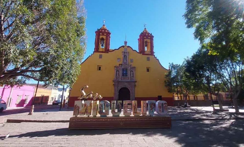 Busca Ayuntamiento atender demandas de vecinos en el Barrio de San Miguelito