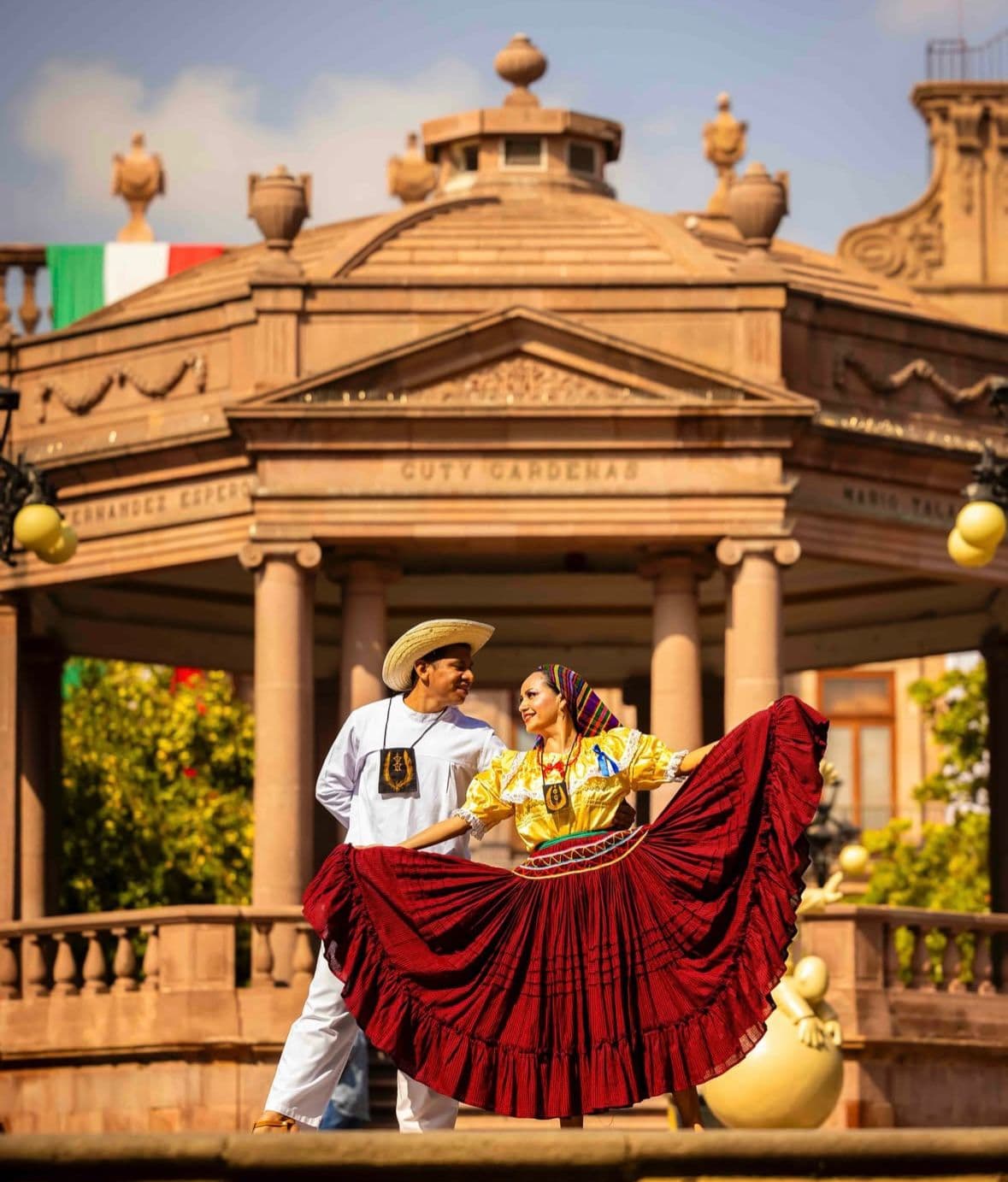 Enciende Ballet Folklórico Nacional de El Salvador con Vivencias Salvadoreñas