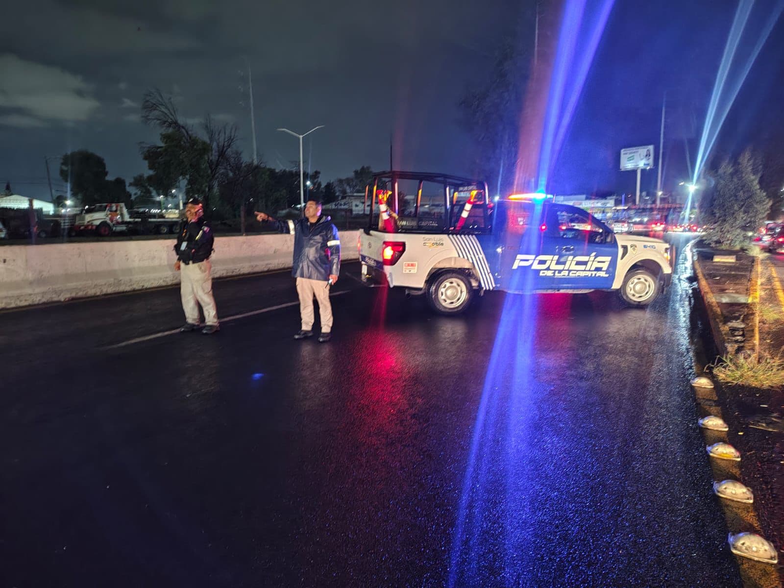 Policía de la Capital activó plan de prevención de riesgos por lluvias