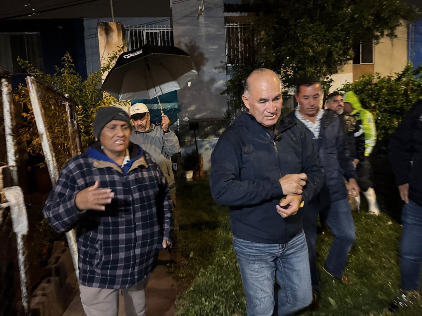 Realiza Enrique Galindo inspección nocturna por lluvias en la Capital