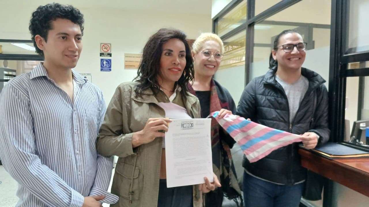 Presentan iniciativa para inclusión laboral trans y no binarias en SLP