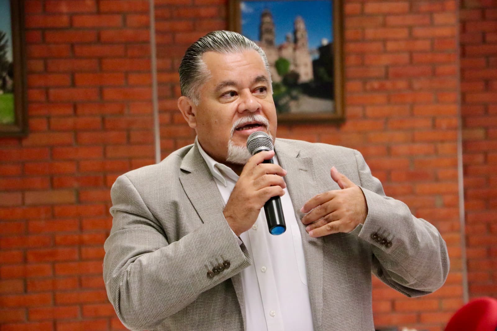 Vacíos legales abren la puerta al lavado de dinero: Colegio de Contadores de SLP