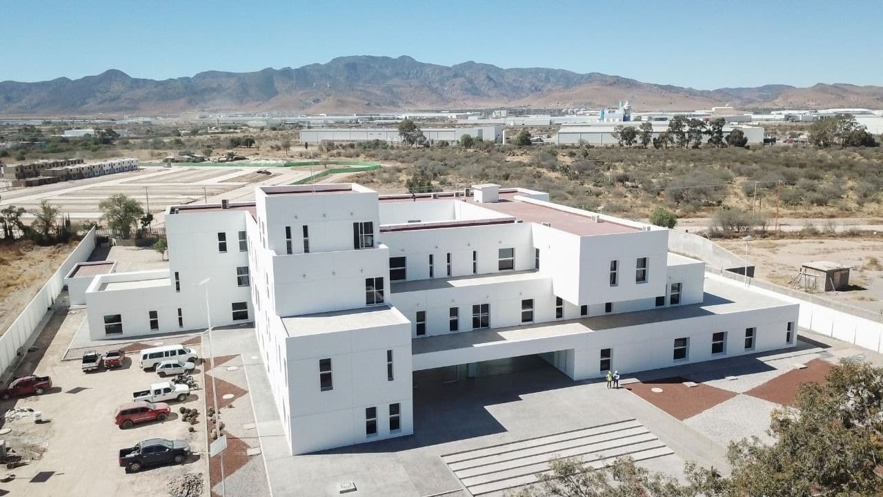 Permanece en el limbo edificio de oficinas construido hace dos años para la FGE