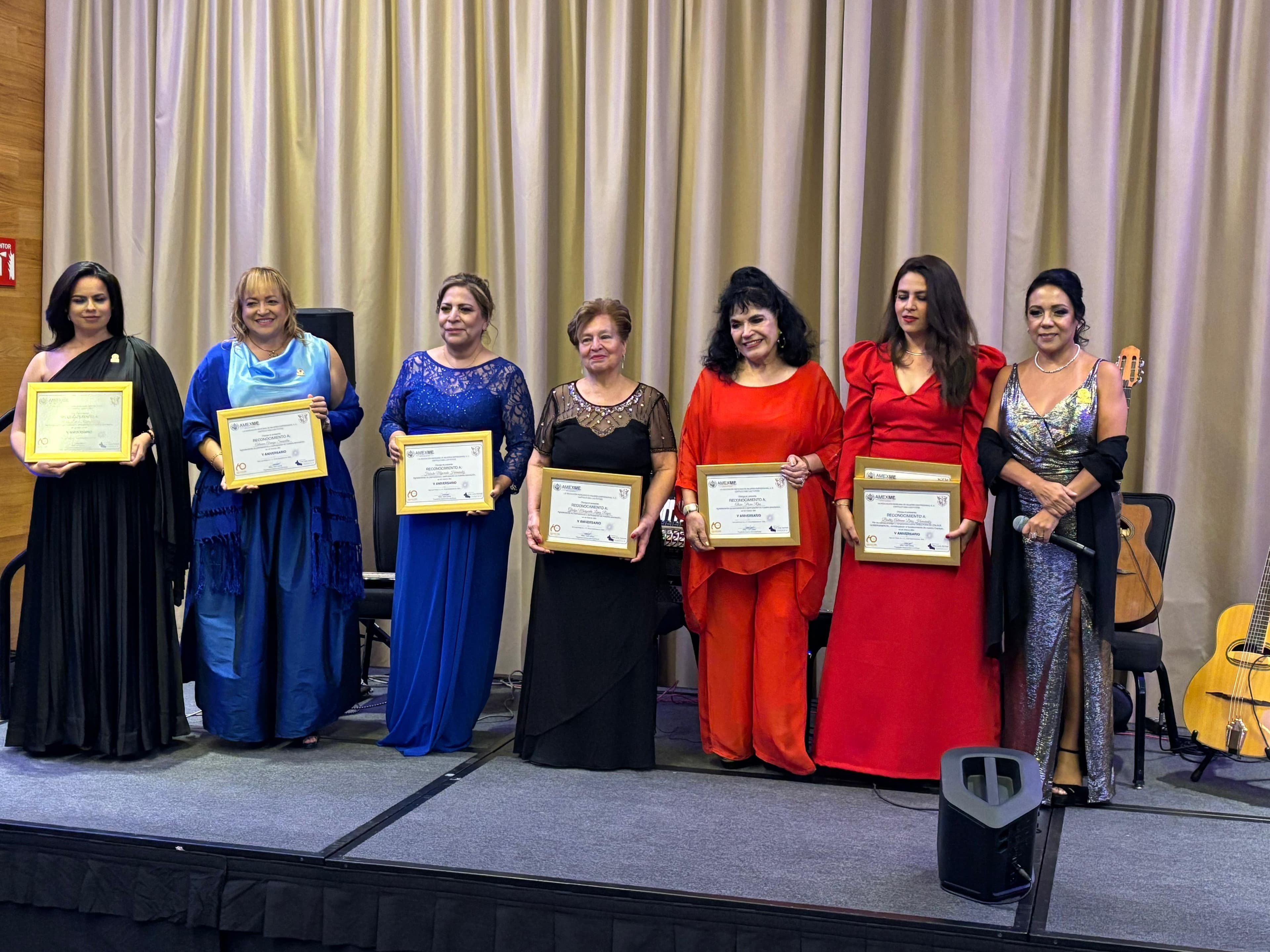 Celebra AMEXME 5 años impulsando a mujeres empresarias en SLP