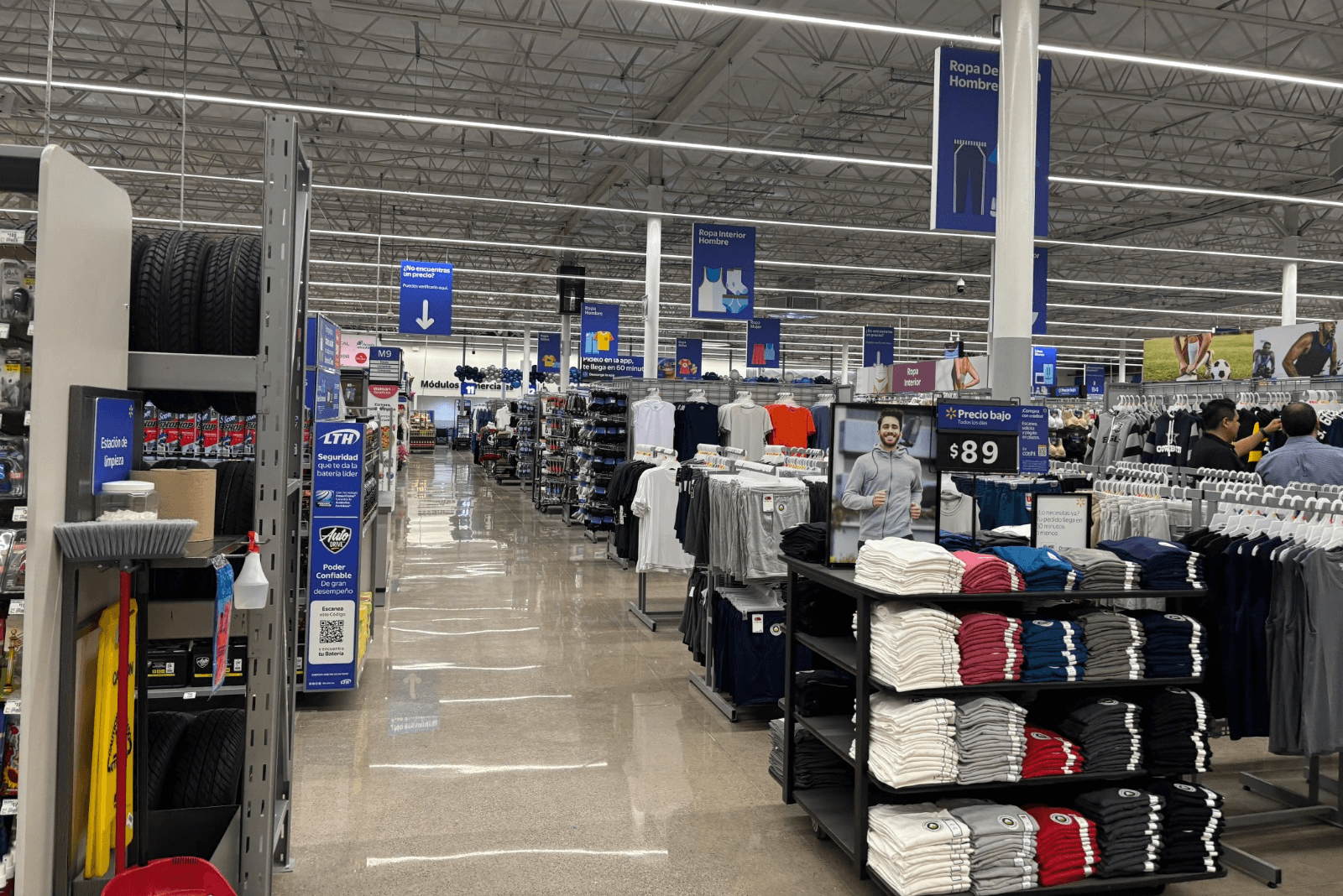 Caen ingresos del comercio mayorista en SLP según INEGI