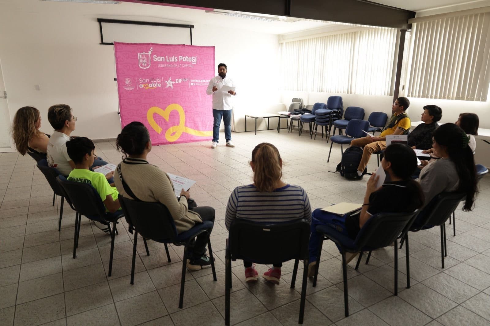 Reafirma DIF Municipal su compromiso con inclusión en Día de las Lenguas de Señas