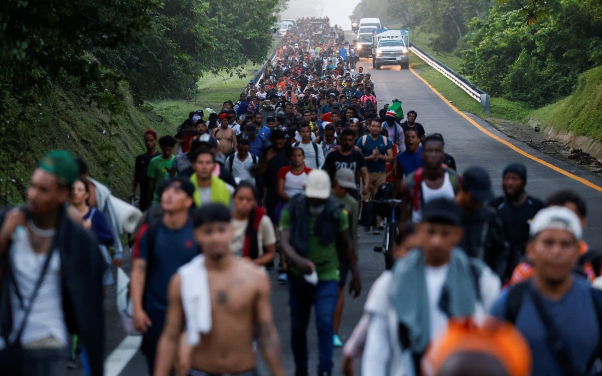 Organizan migrantes cubanos caravana rumbo a ciudad de México
