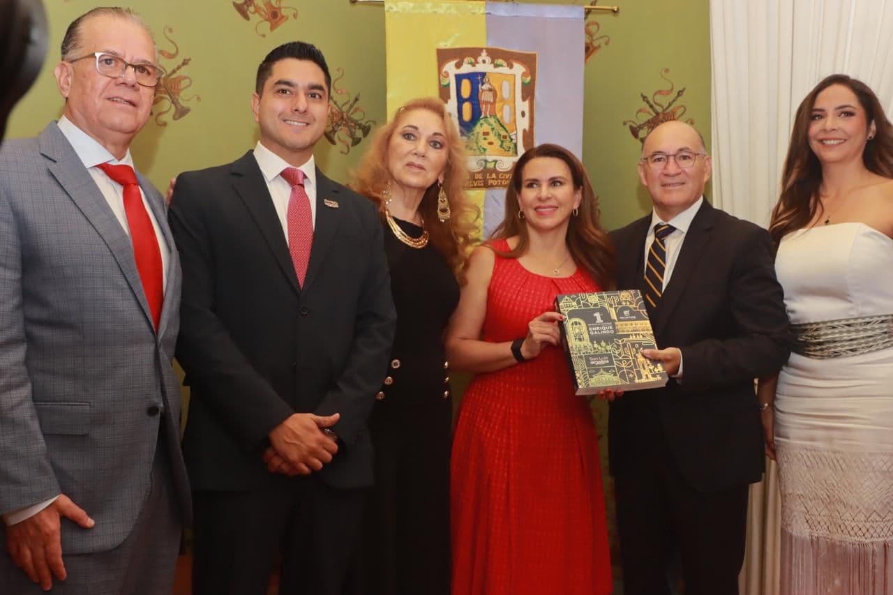 Entrega Galindo su primer informe al Cabildo Municipal