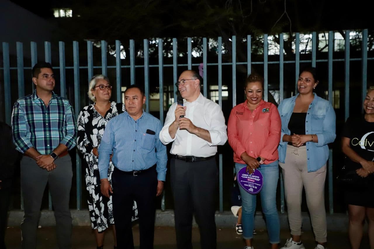 Refuerzan seguridad con alumbrado táctico en Tomasa Esteves y Zapata