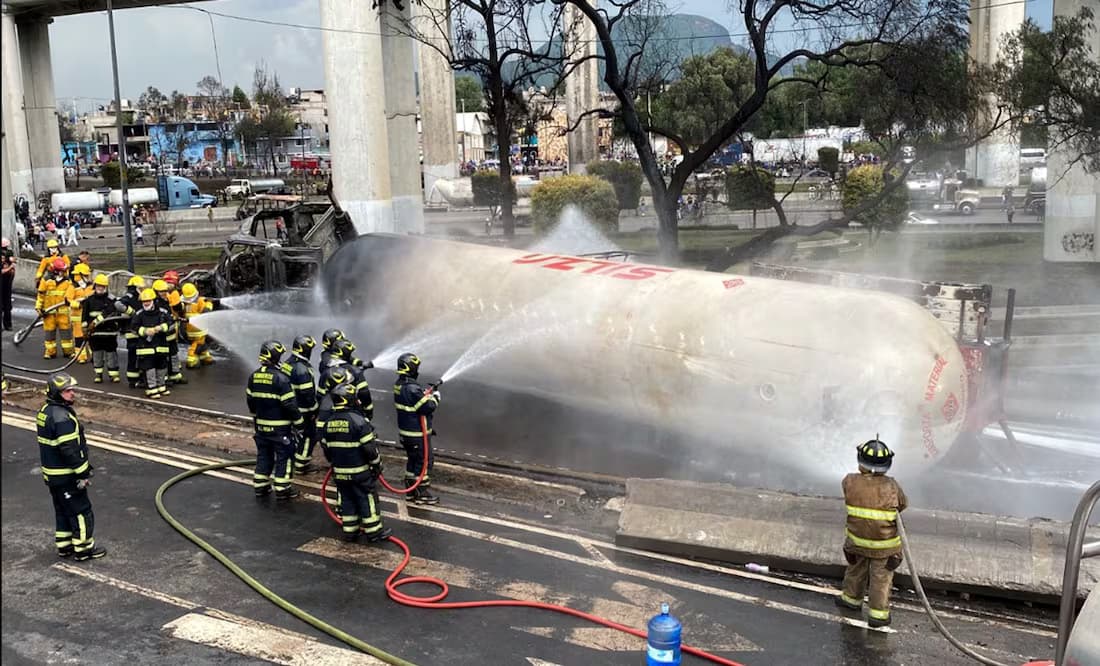 Fiscalía de CDMX dicta: explosión de pipa no fue por baches ni falla mecánica.