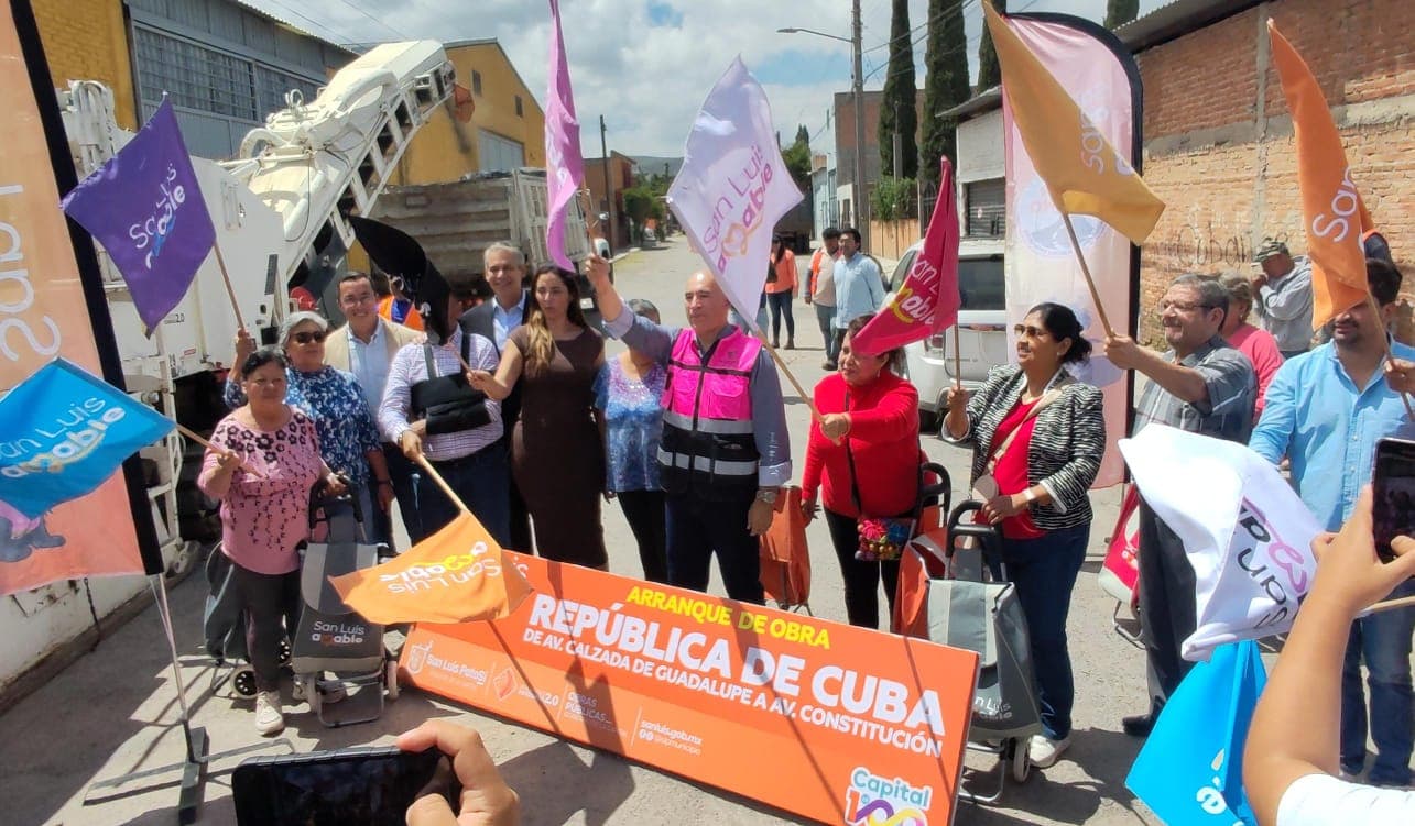 Da Galindo banderazo de arranque al rescate de calles en la Satélite