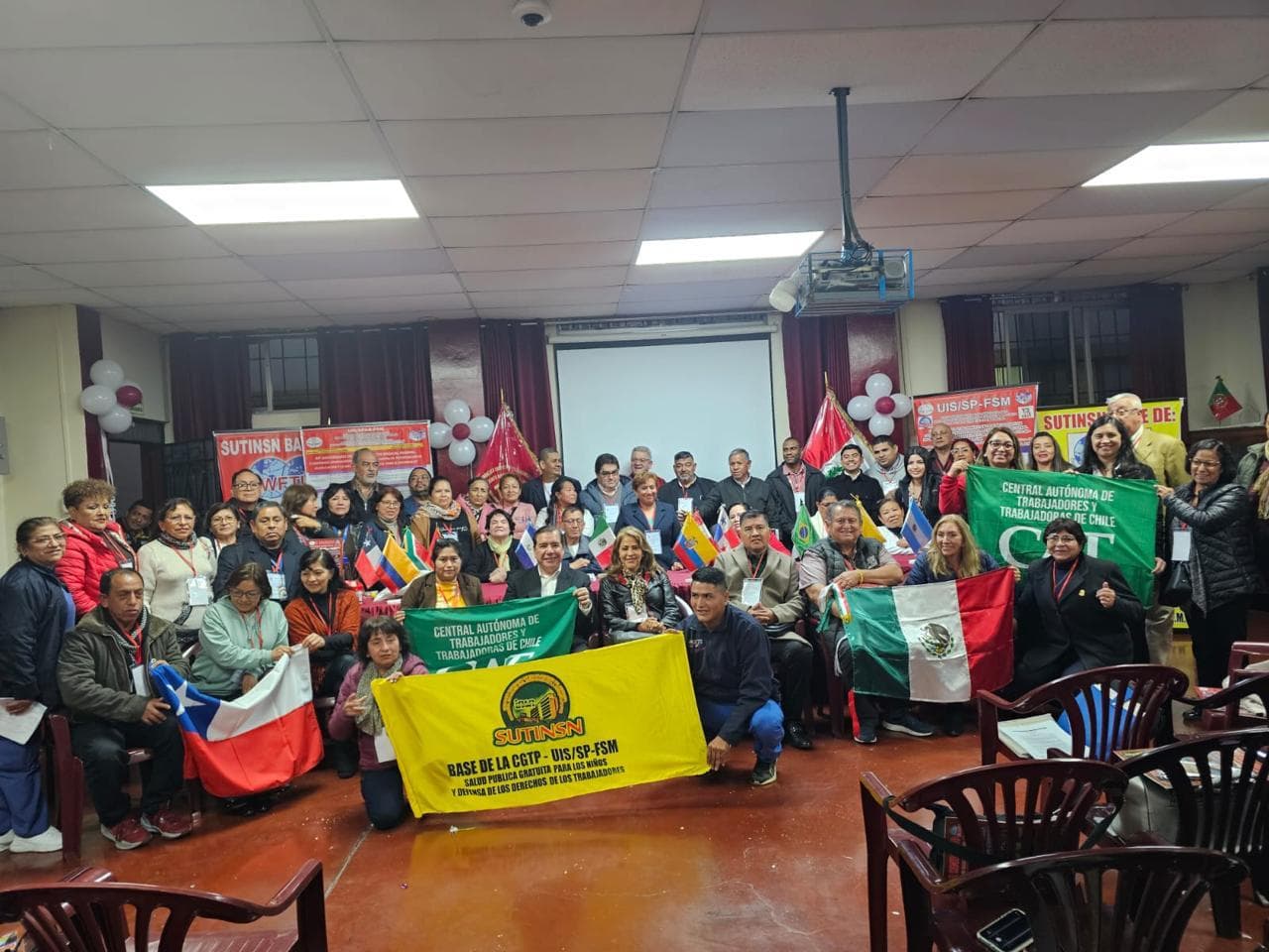 Sindicatos internacionales piden a Sheinbaum intervenir en conflicto del SITTGE