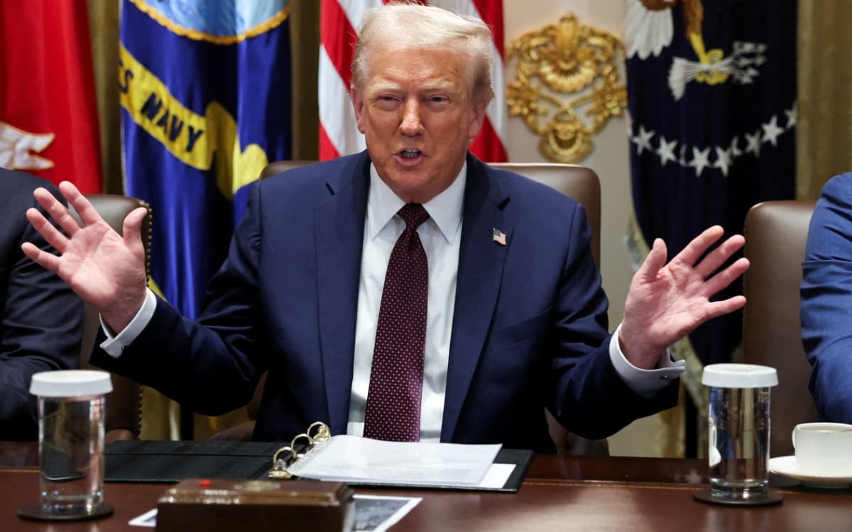 Alaba Trump a Sheinbaum pero señala que tiene miedo