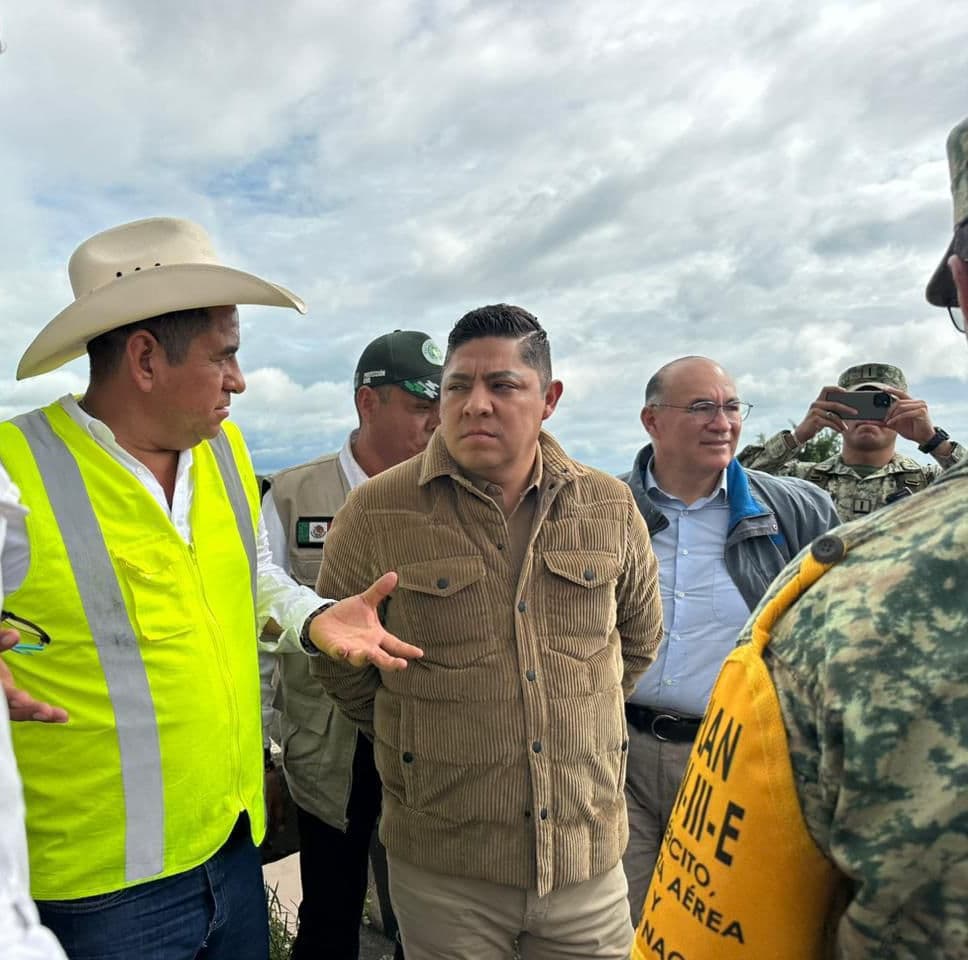 Ayuntamiento de la Capital se suma al operativo estatal de auxilio en la Huasteca